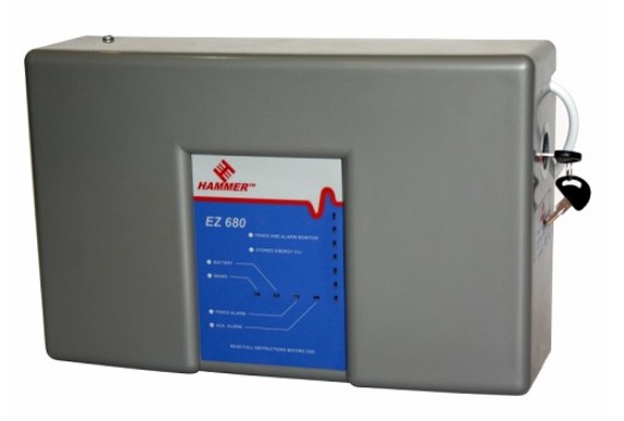 Hammer 680 8 Joule Energizer with Battery | Informed Systems Store Hammer 680 8 Joule Energizer with Battery