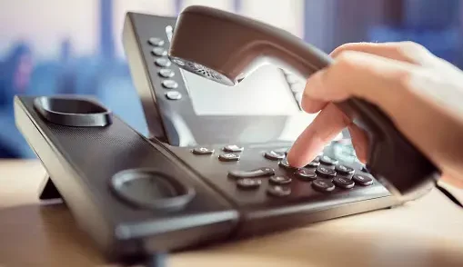 Seamlessly Integrating GSM Phones with IP Phones